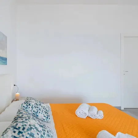 Il Faraglione * Lido di Noto